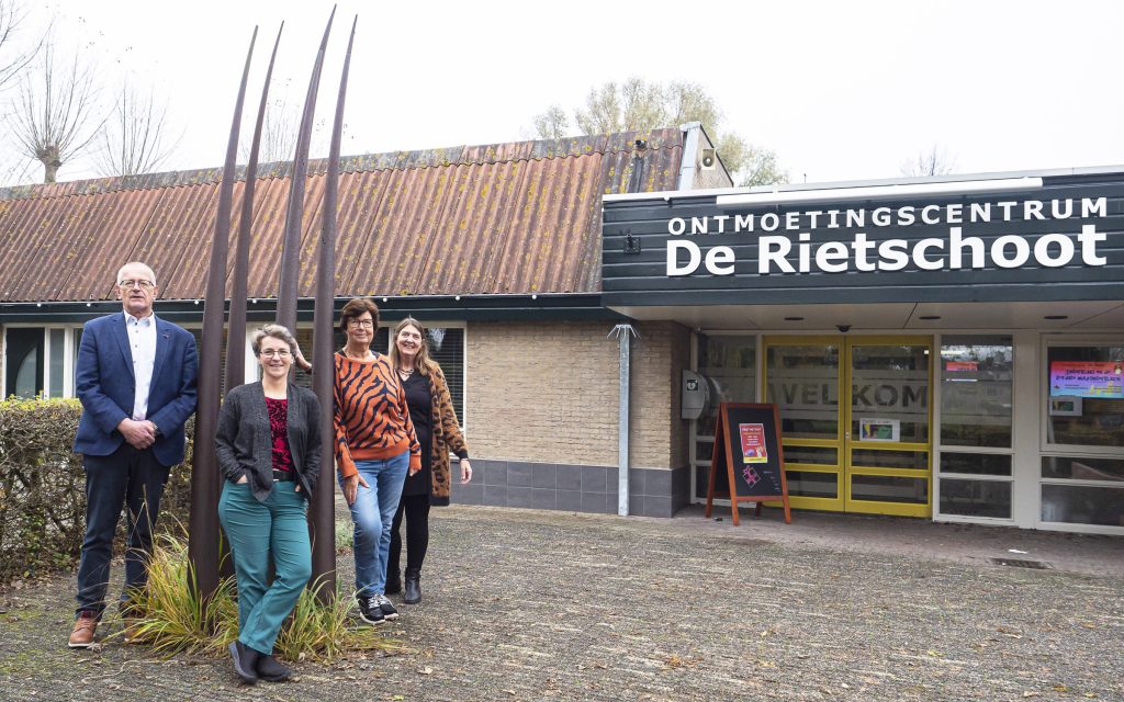 Bestuur van De Rietschoot, van links naar rechts Wietze Jan Rademaker, Francien van de Meer, Marga Riekwel, Afra Ouwerkerk (4)